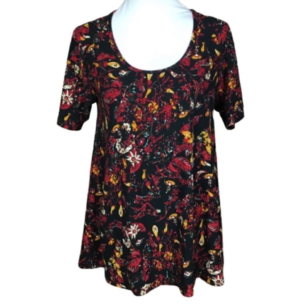 LulaRoe Top Perfect Tee Round Neck Black Red Floral Print Short Sleeve XS